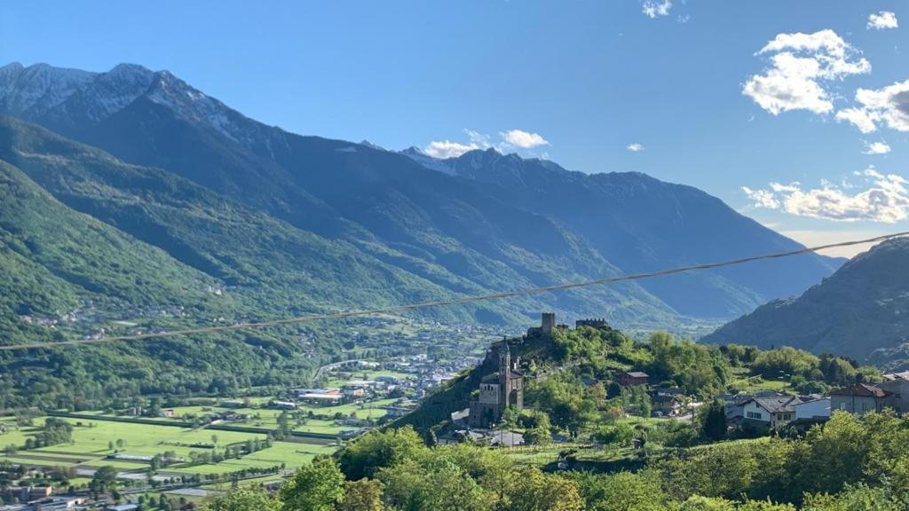 Appartamento La Baita Case Sondrio Fiume - Affitti Brevi Italia Εξωτερικό φωτογραφία